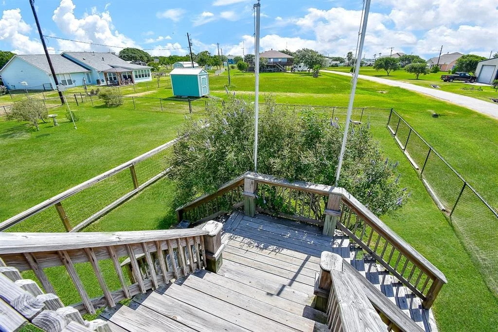 Photo of 1039 Bayview Drive