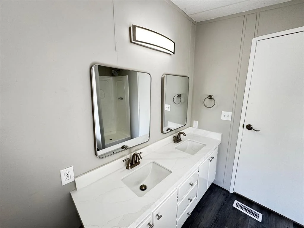 Photo of 18840 Azure Lane