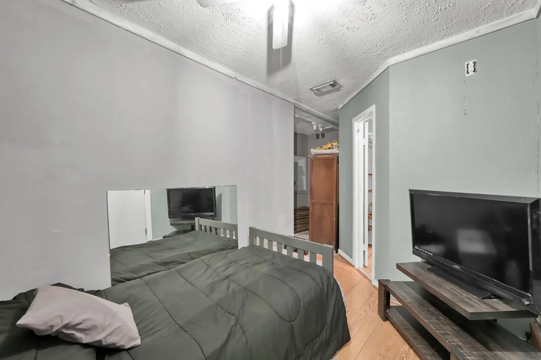 Photo of 22714 Canyon Lake Drive