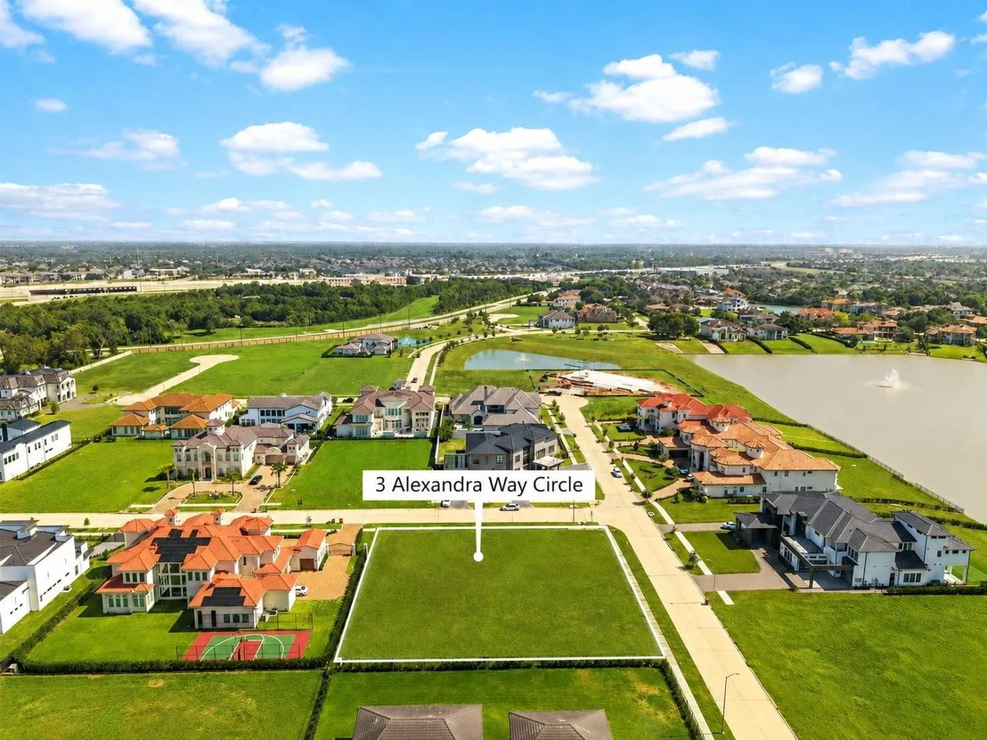 Photo of 3 Alexandra Way Circle