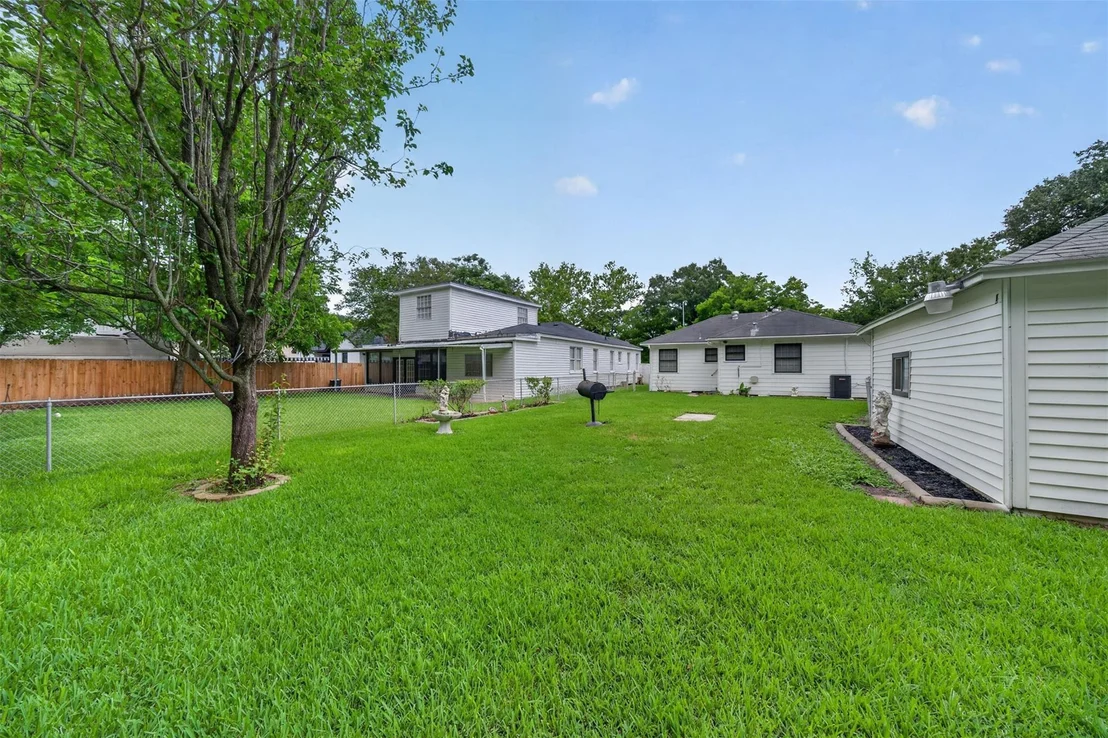 Photo of 8323 Bonner Drive