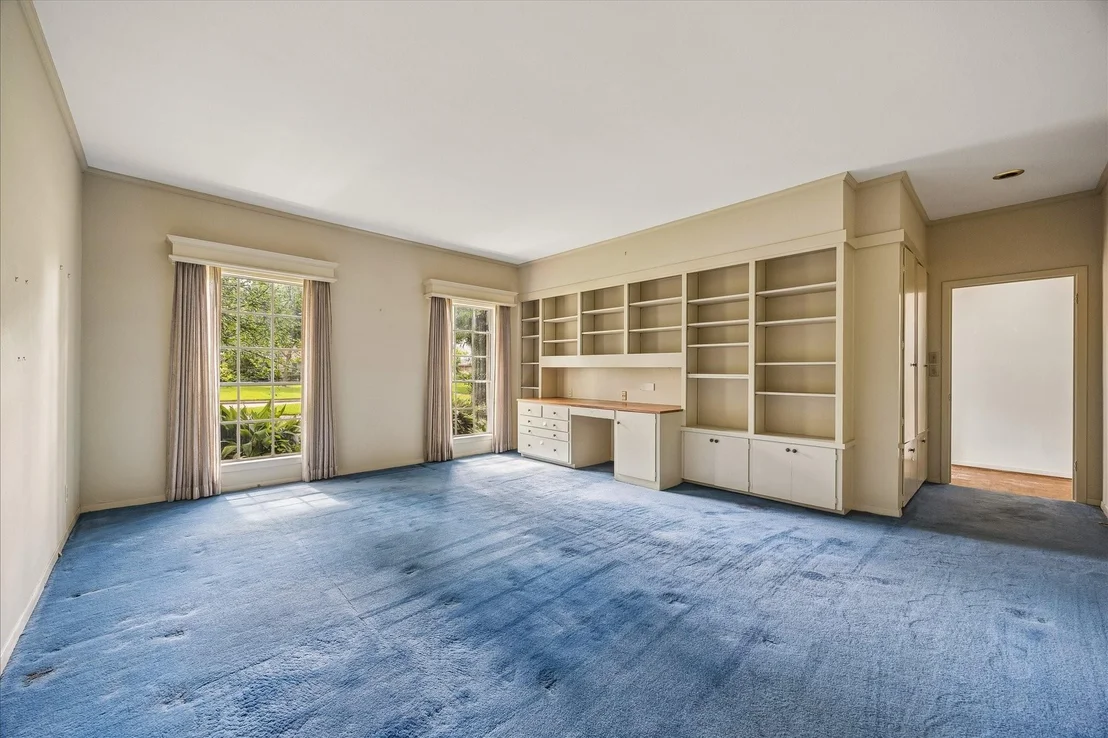 Photo of 526 Westminster Drive