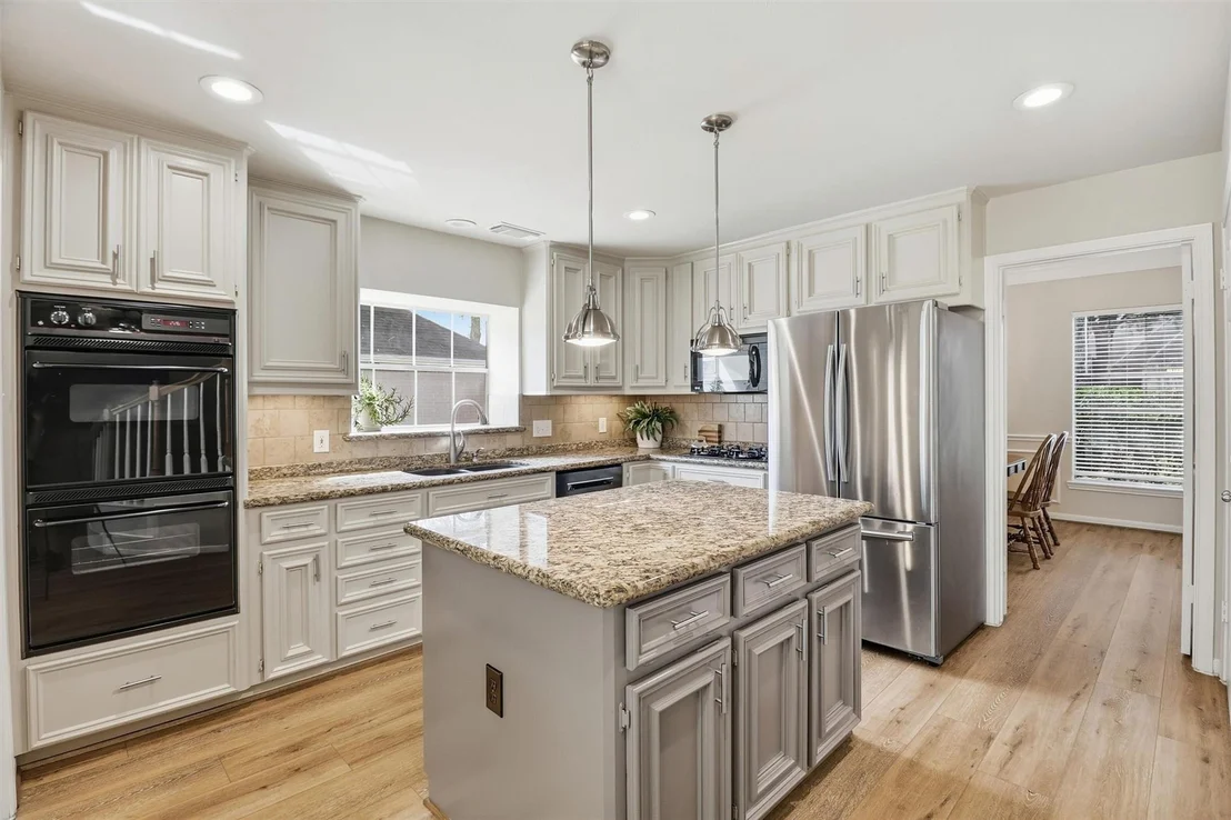 Photo of 2023 Garden Terrace Drive