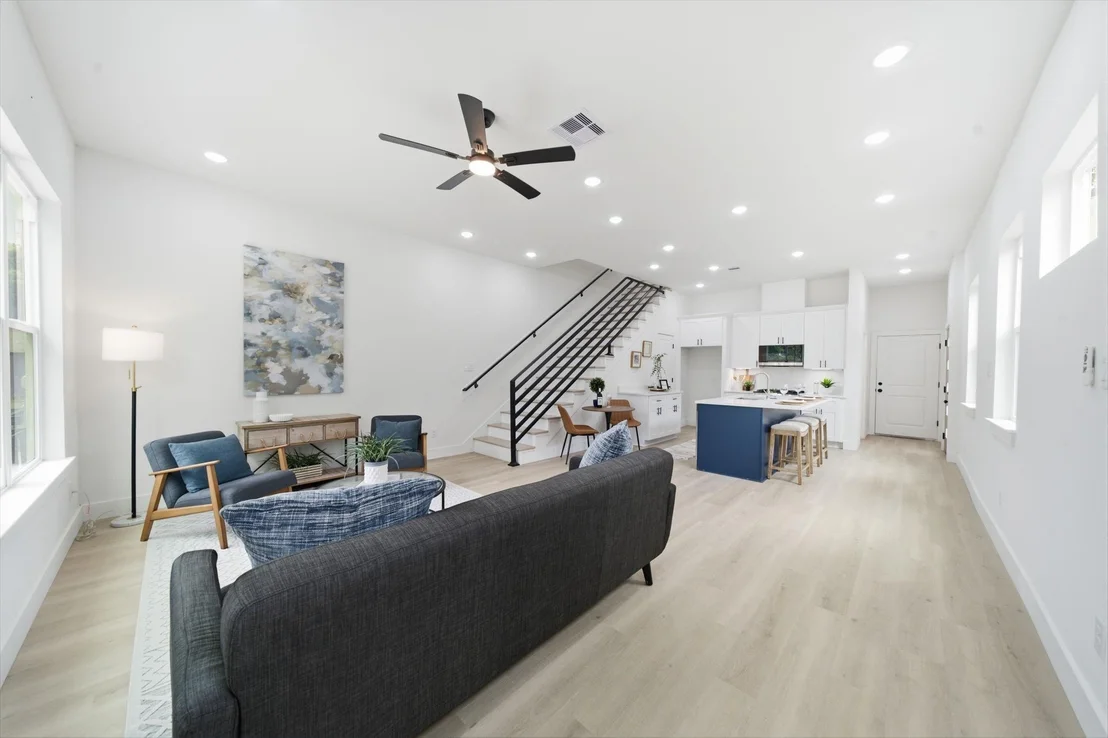 Photo of 2309 Creston Drive