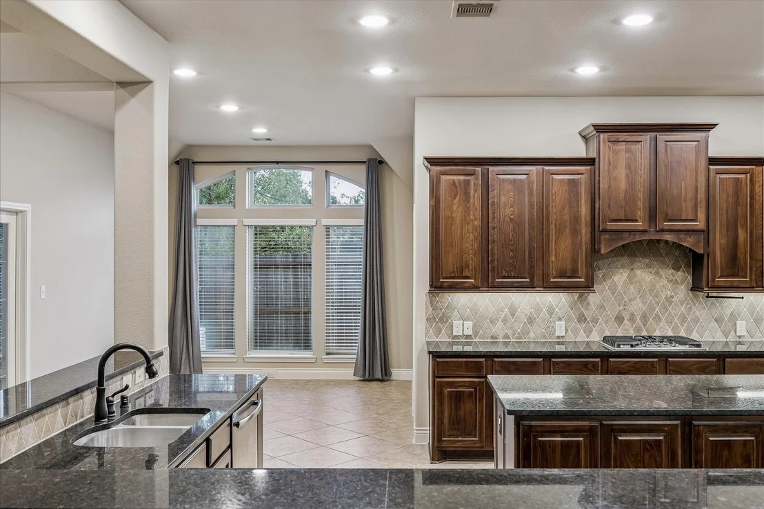 Photo of 18638 Roslyn Springs Drive