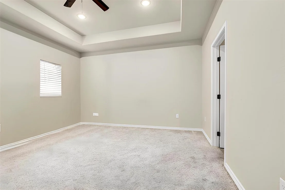 Photo of 10040 Shepard Hill Road