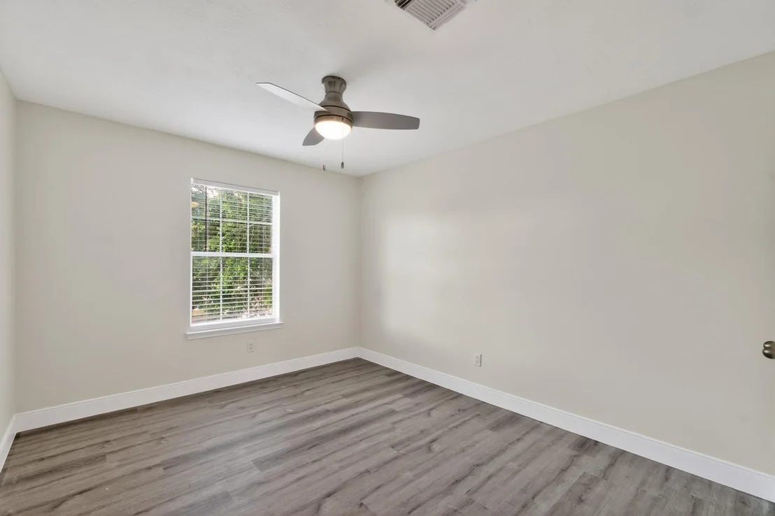 Photo of 918 Ivycroft Lane