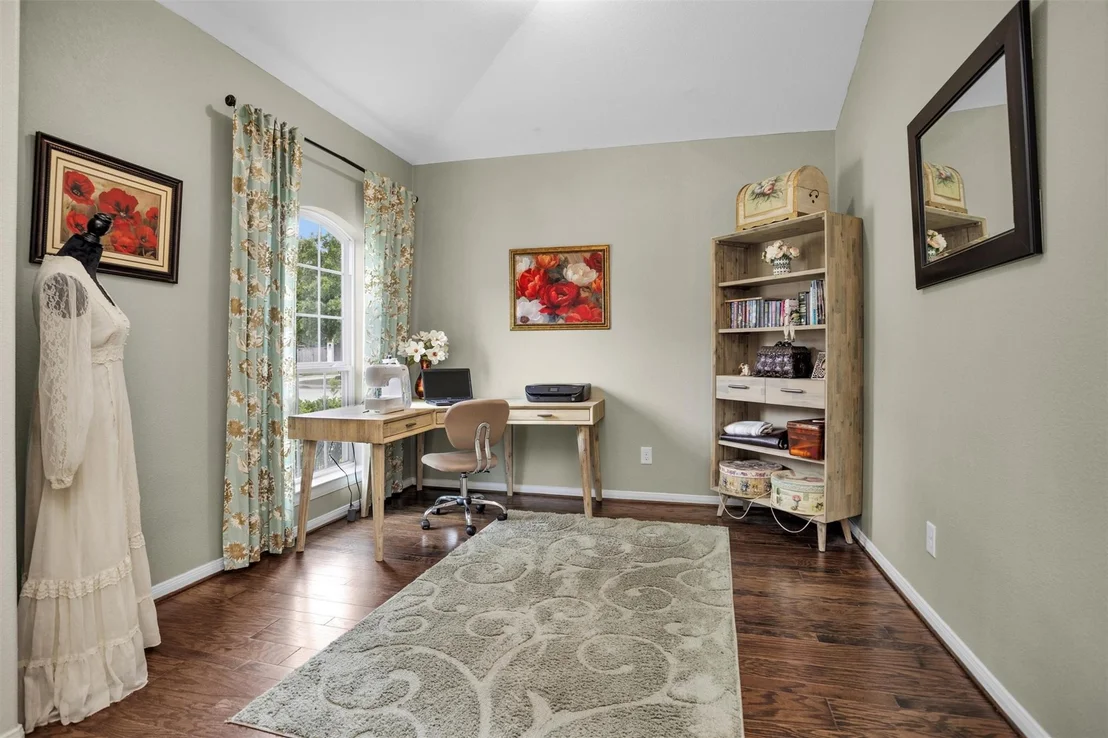 Photo of 7411 Lynnbrook Falls Lane