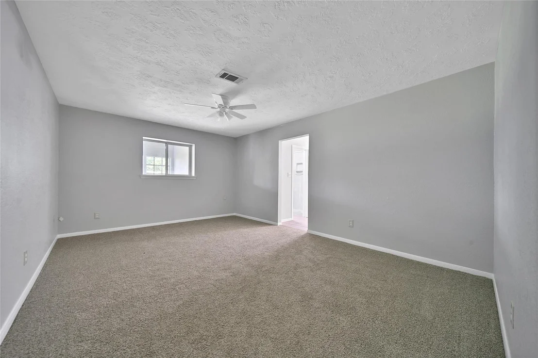 Photo of 2519 River Ridge Drive