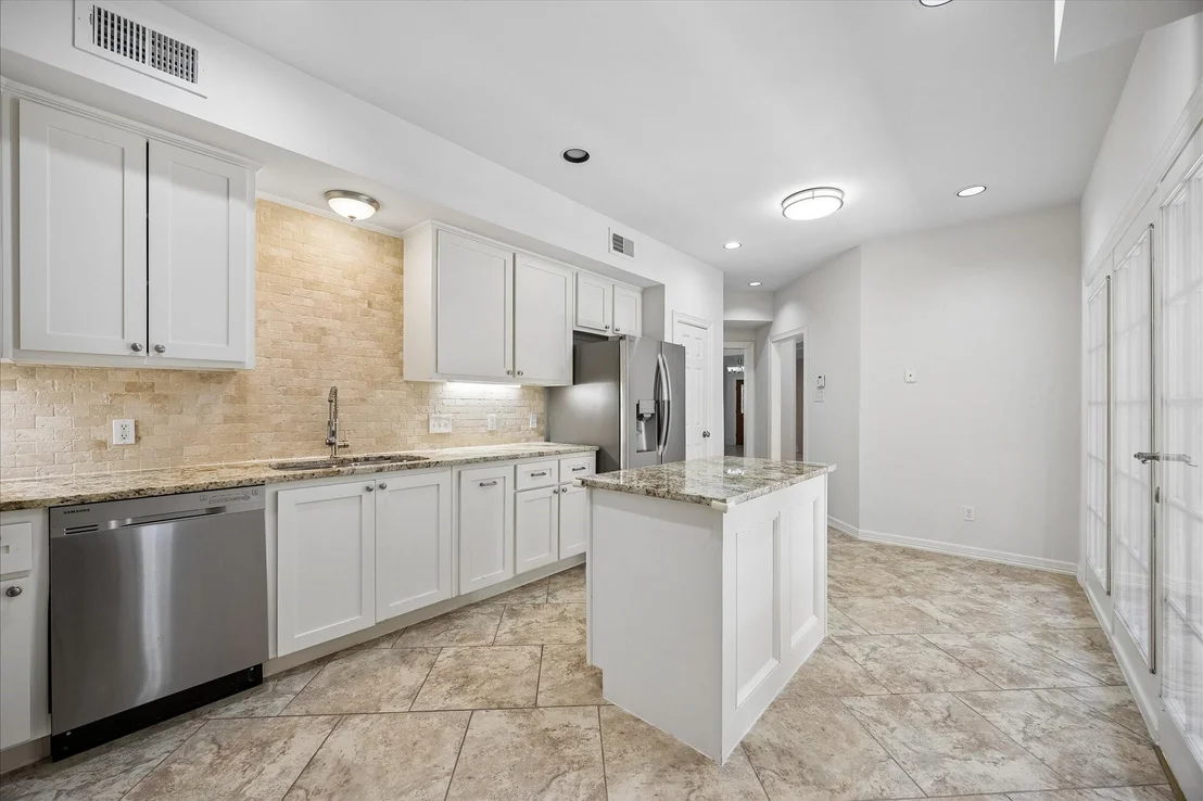 Photo of 56 Bayou Pointe Drive