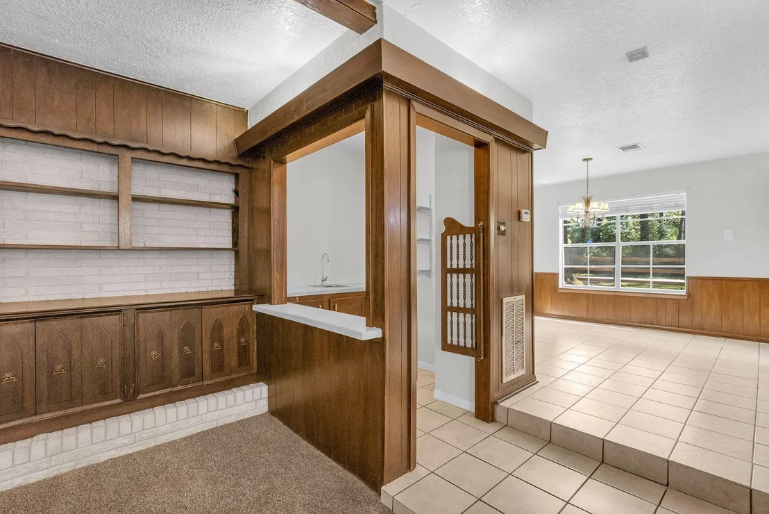 Photo of 33102 Rollingwood Drive