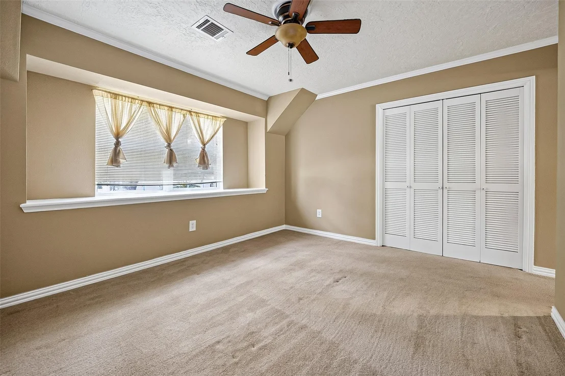 Photo of 560 Savannah Park