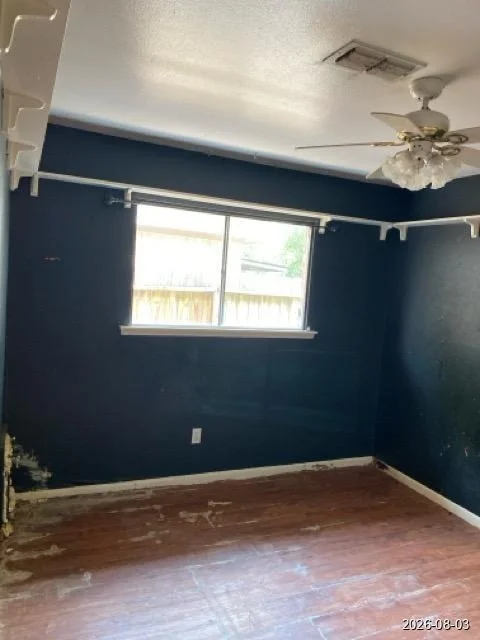 Photo of 718 Hollyvale Drive