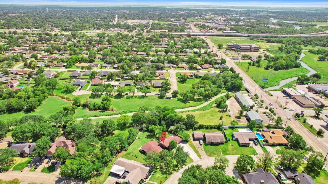 Photo of 707 Scenic Drive