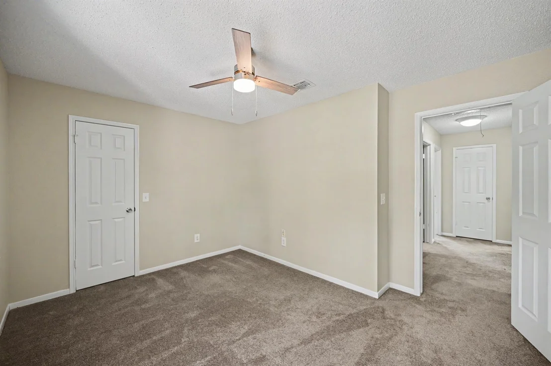 Photo of 98 Breezy Point Place