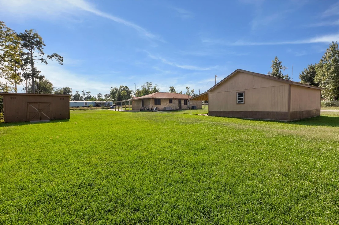 Photo of 302 Walnut Cove