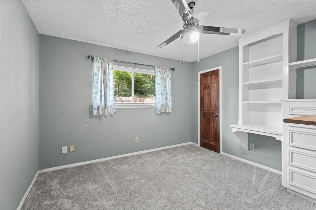 Photo of 25319 Old Carriage Lane