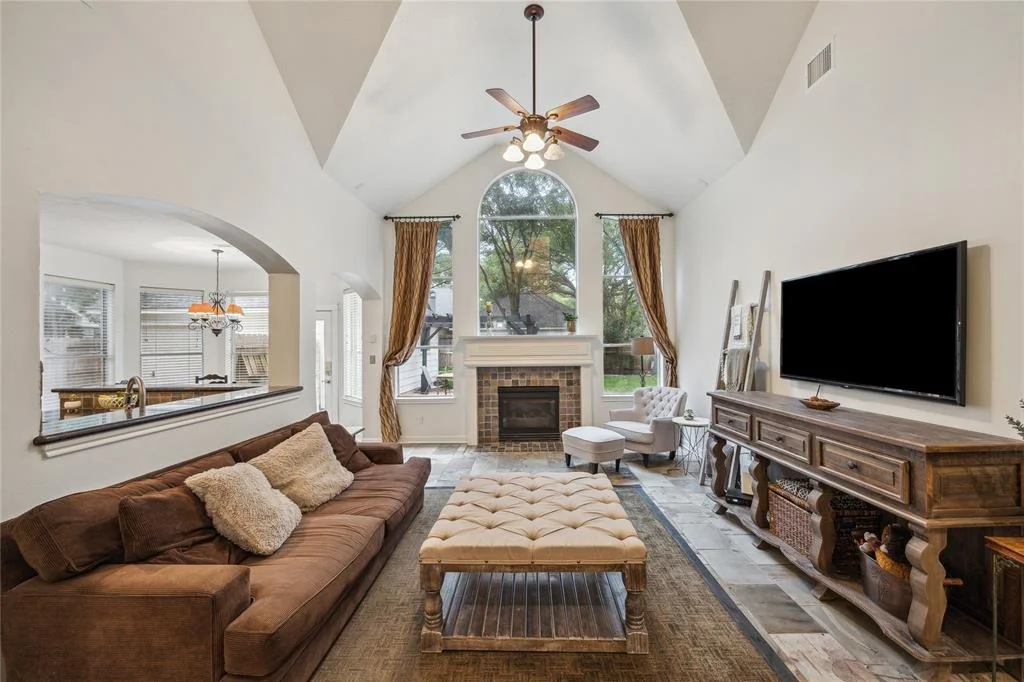 Photo of 19414 Allview Lane