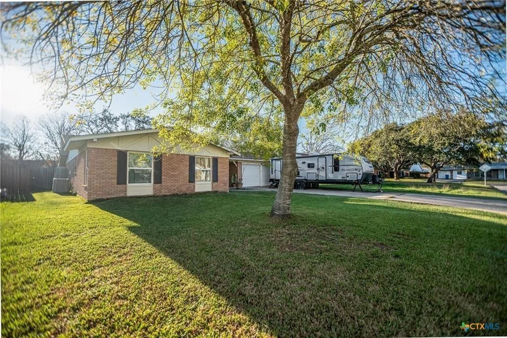 Photo of 535 Travis Street