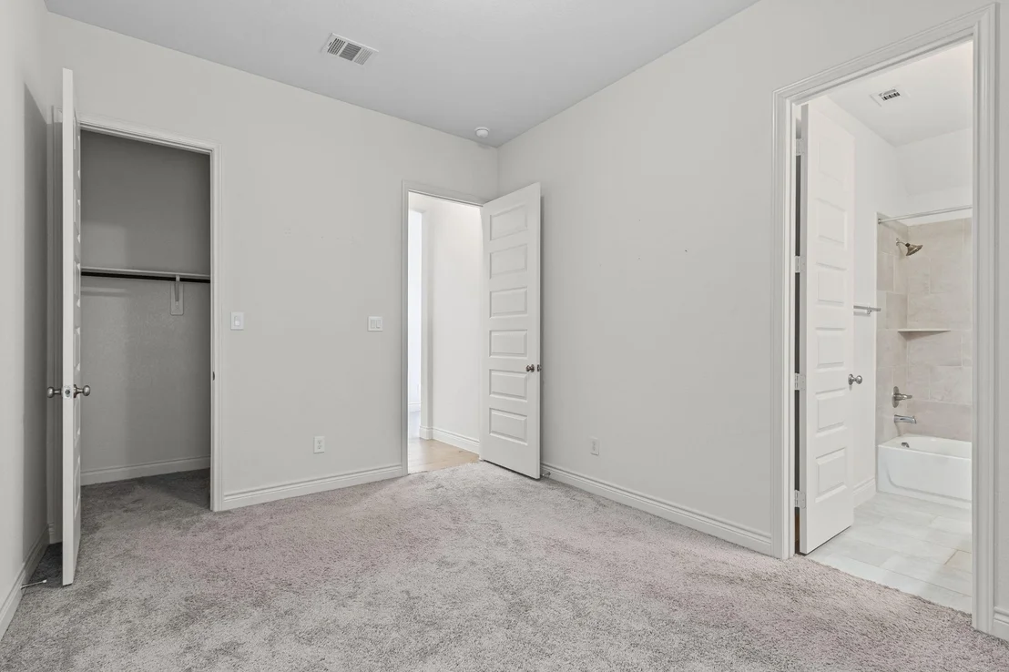 Photo of 4085 Emerson Cove Drive