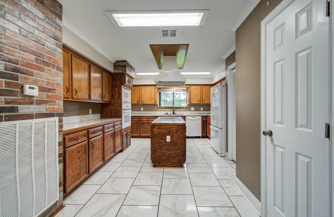 Photo of 123 W Circle Drive