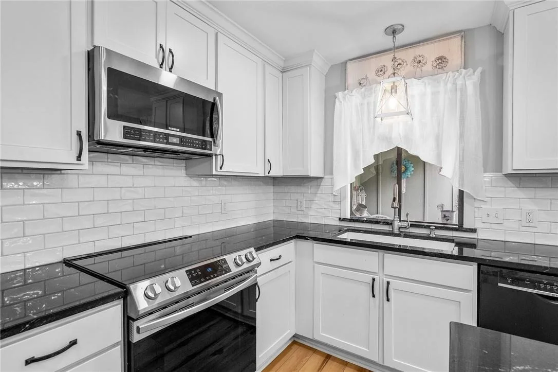 Photo of 602 Chimney Rock Drive