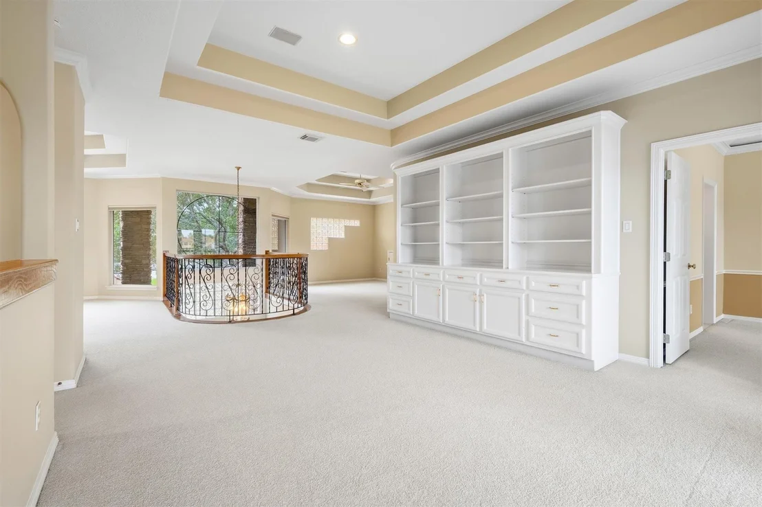 Photo of 19006 Windsor Lakes Drive