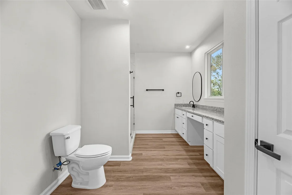 Photo of 1902 Westview Drive