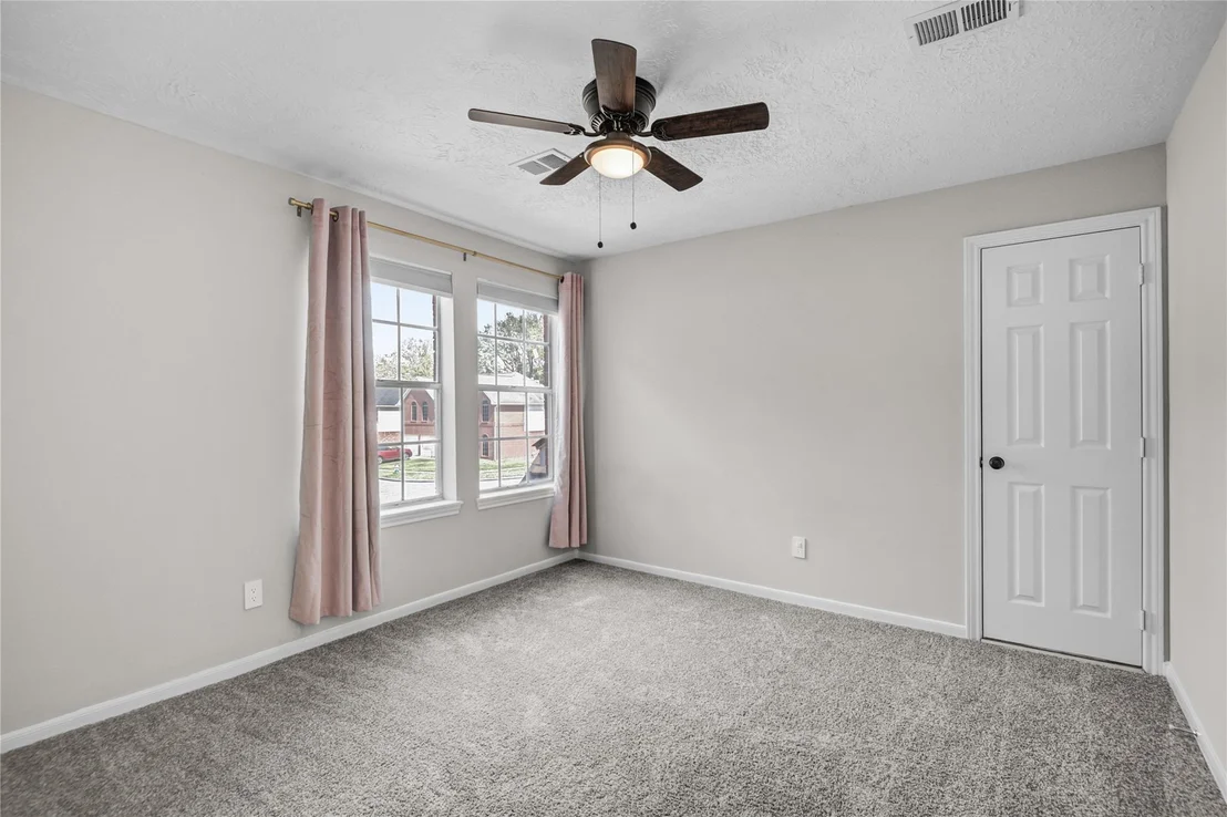 Photo of 18719 Buffalo River Way