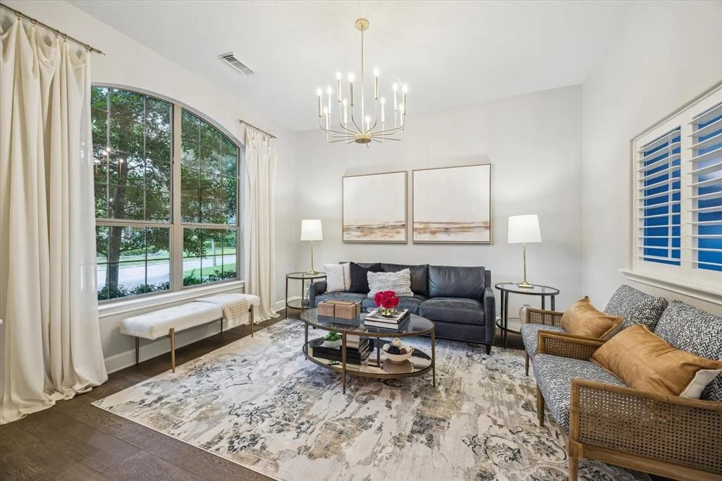 Photo of 63 E Beckonvale Circle