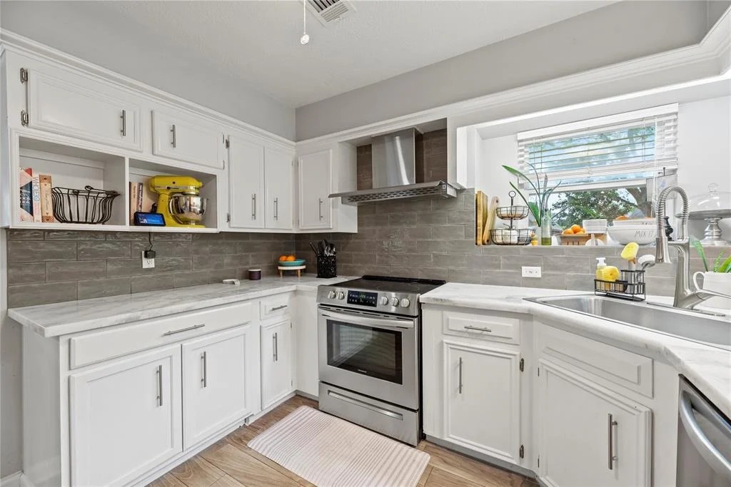 Photo of 702 Endell Court