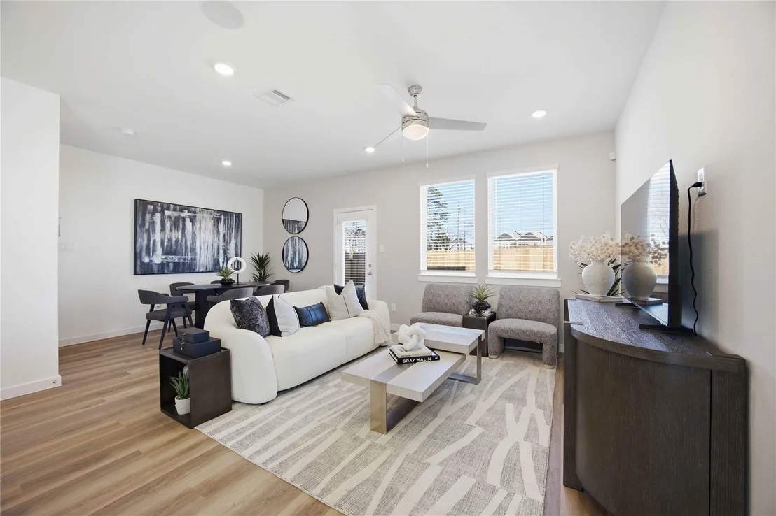 Photo of 7822 Rose Stem Drive