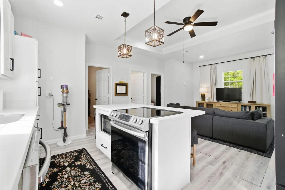Photo of 161 Seminole Circle