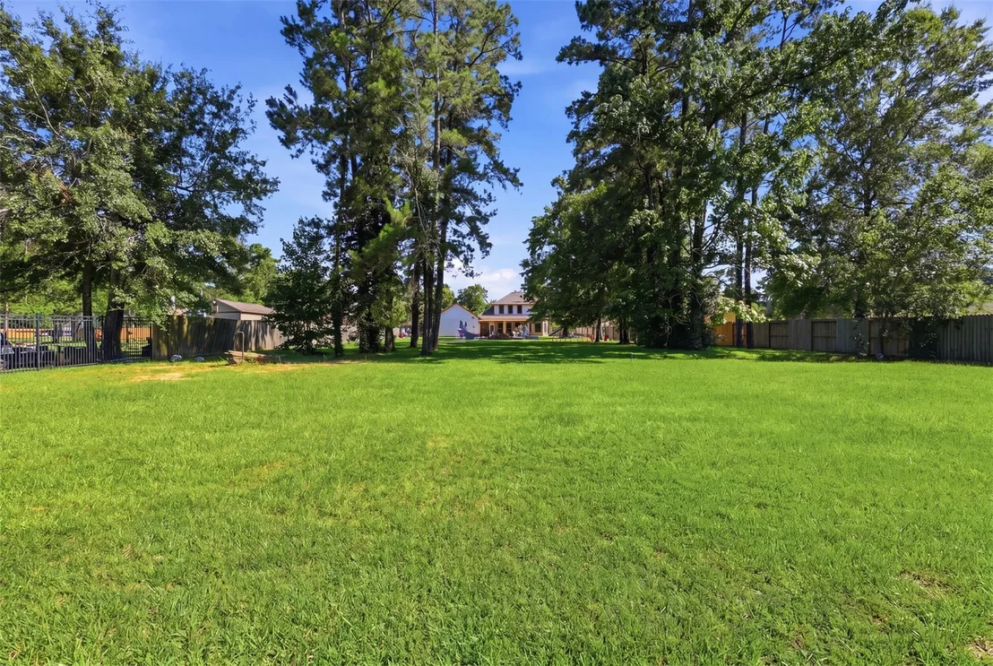 Photo of 19617 Desna Drive