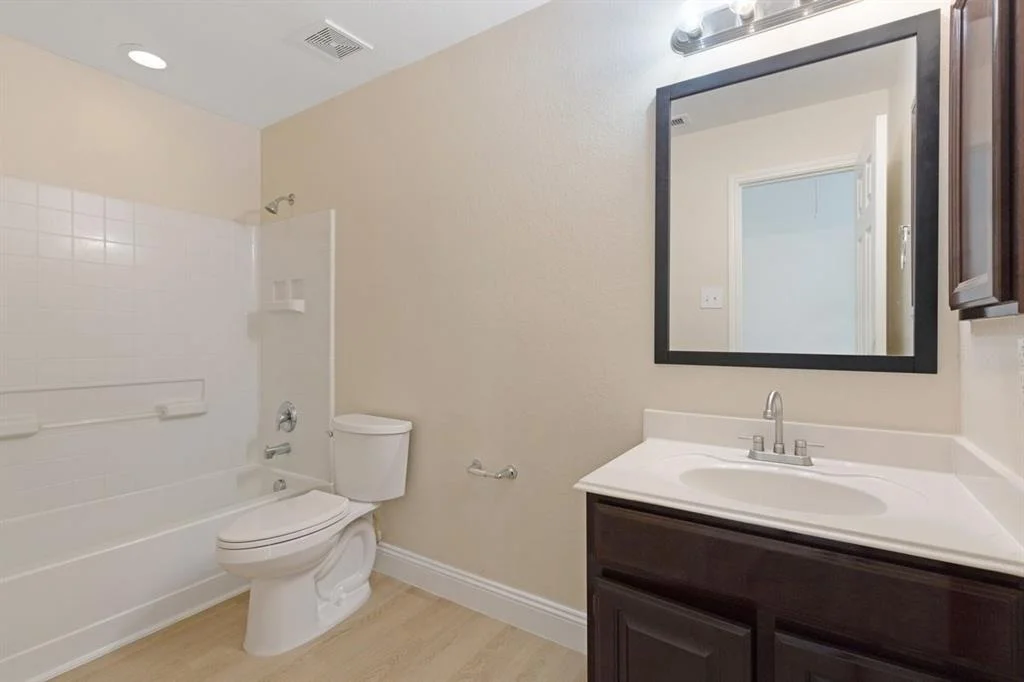 Photo of 21518 Amesbury Meadow Lane