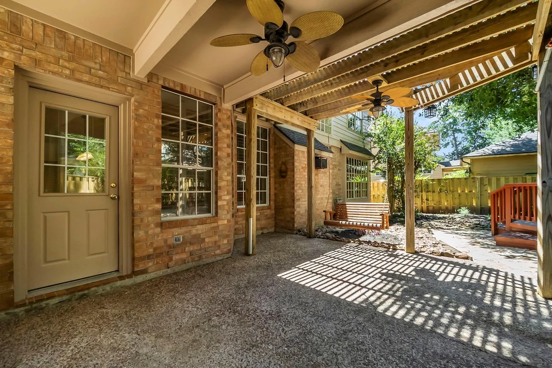 Photo of 78 N Cochrans Green Circle