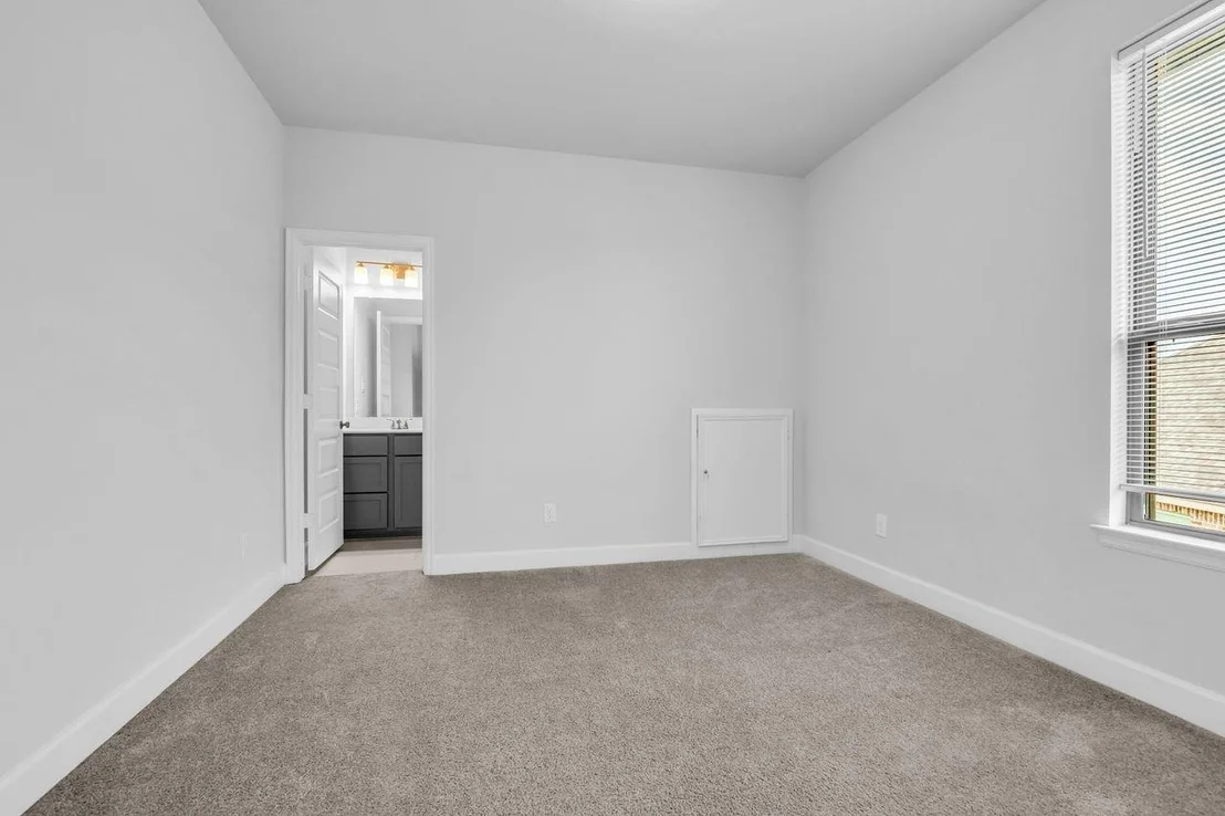 Photo of 8702 Harbor Pines Drive