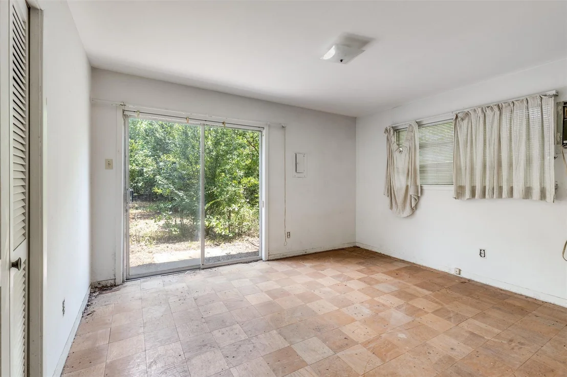 Photo of 7234 Edgemoor Drive