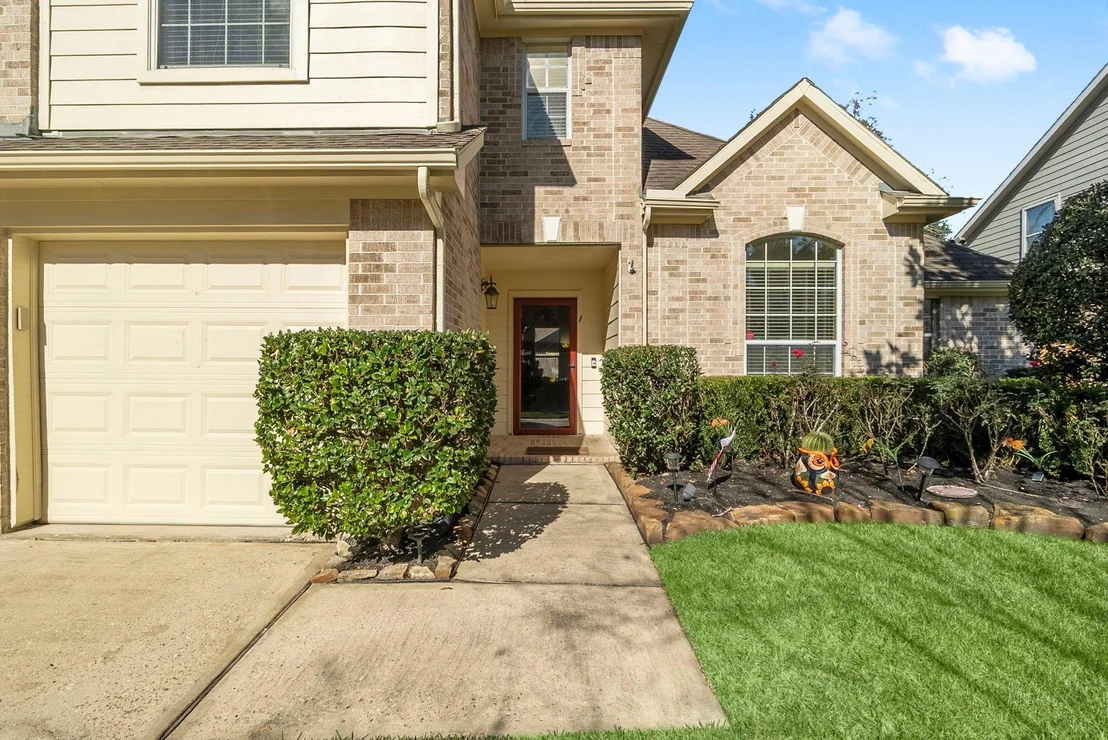 Photo of 22 Ryanwyck Place