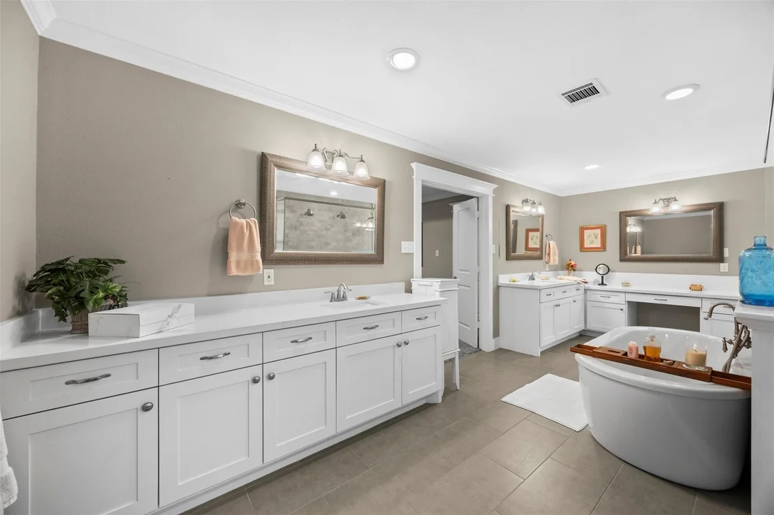 Photo of 11111 Atwell Drive