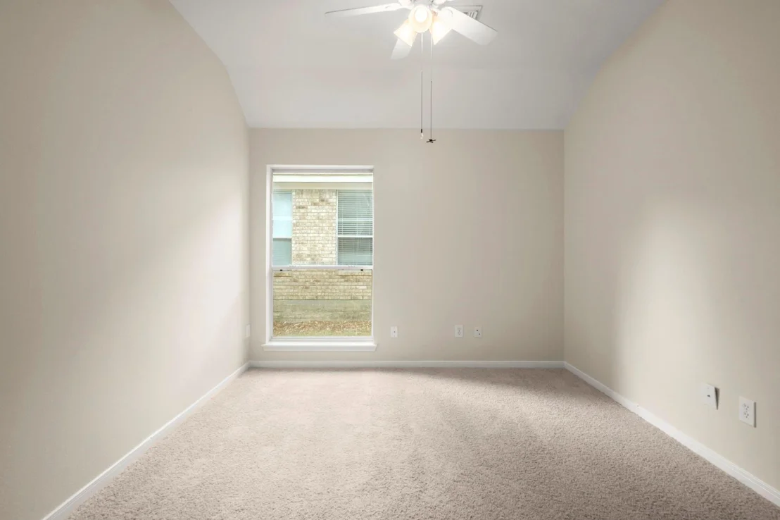 Photo of 22 N Hollylaurel Circle