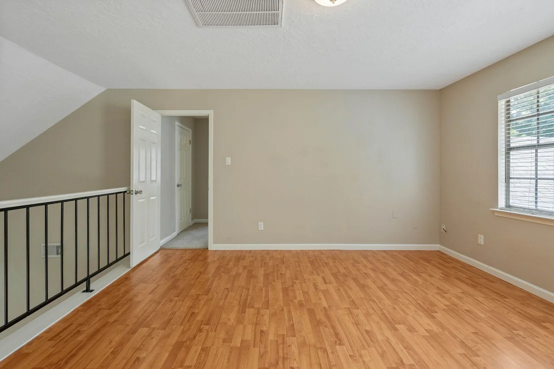 Photo of 26 Diamond Oak Court