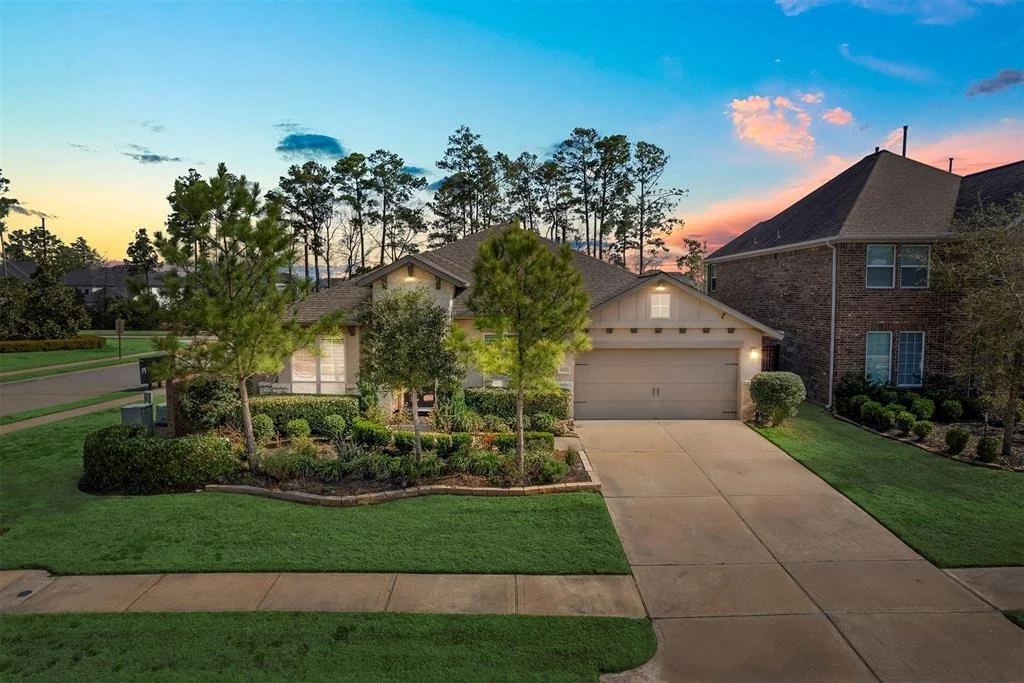 Photo of 28223 Green Meadow Way