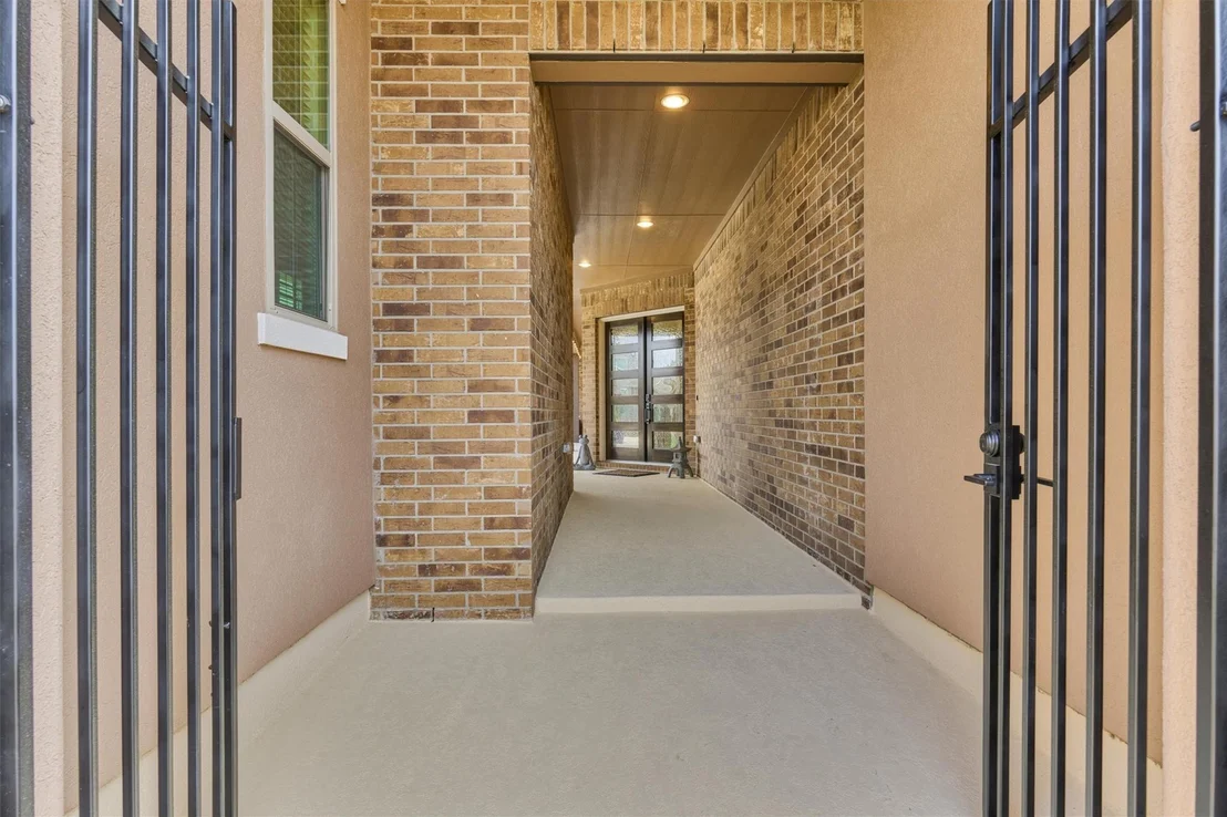 Photo of 7402 Bethpage Lane