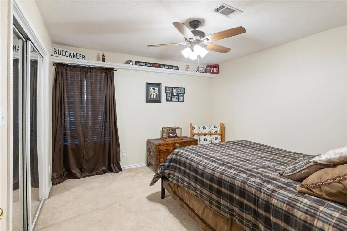 Photo of 544 Meadow Lane