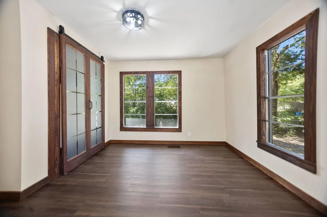 Photo of 1507 Pershing Avenue Avenue