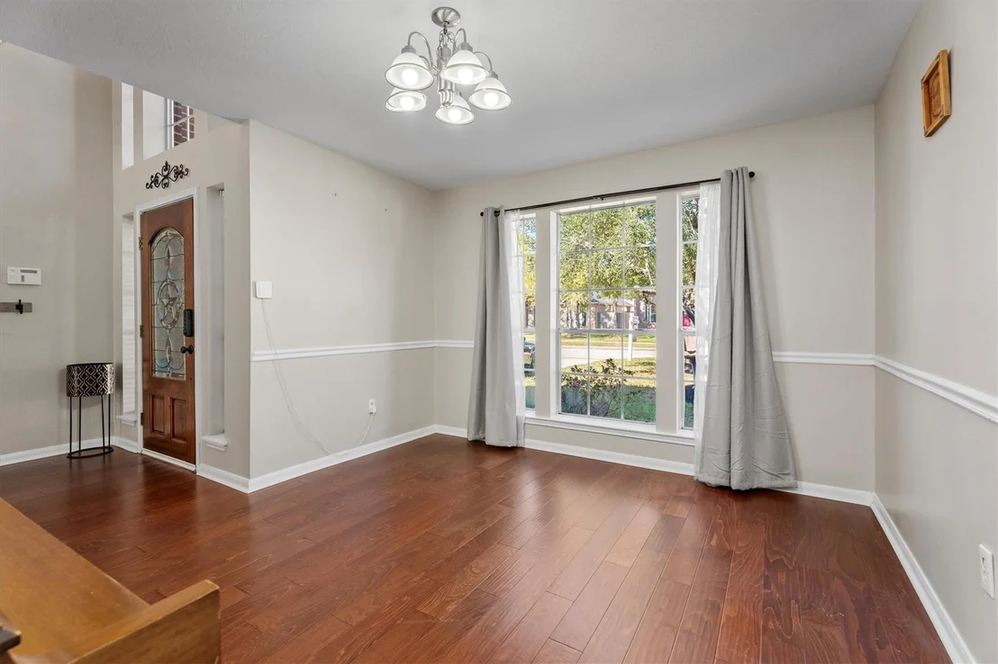 Photo of 3315 La Seine Lane