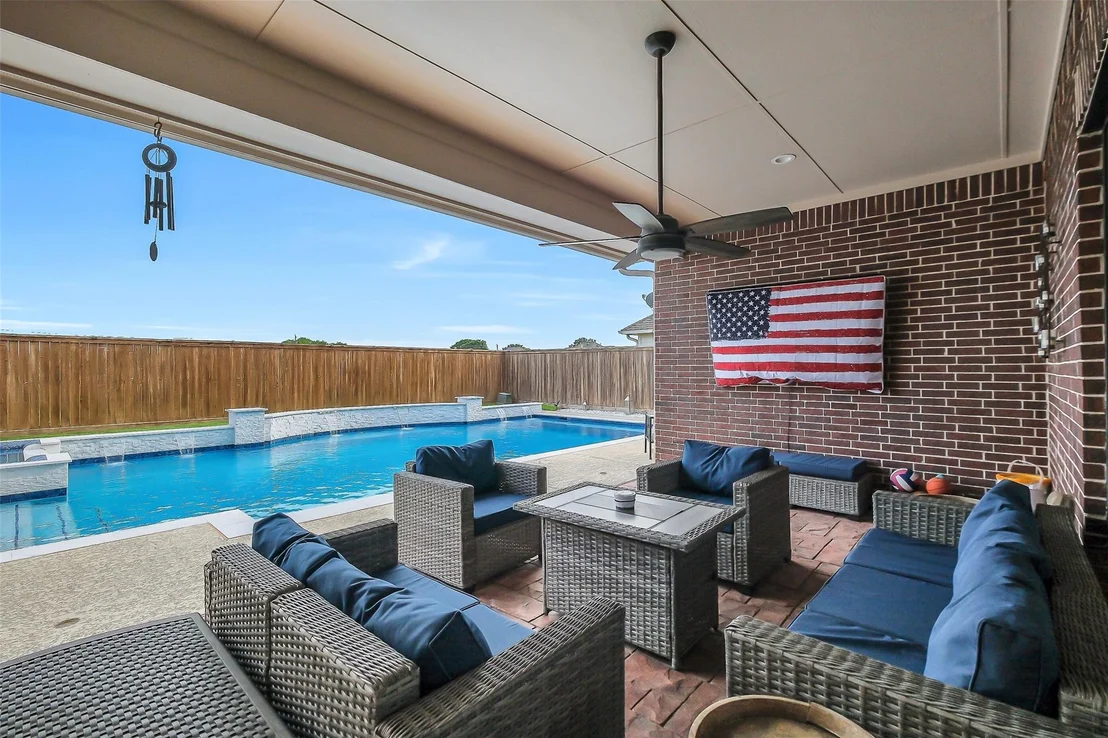 Photo of 1817 Mesa Verde Drive
