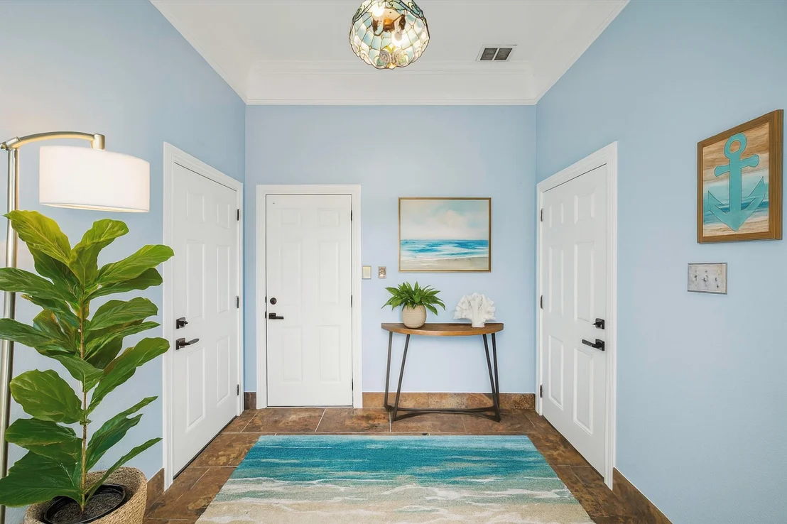 Photo of 1322 Outrigger