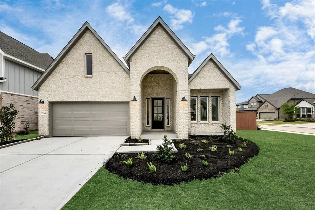 Photo of 7706 Clover Gully Lane